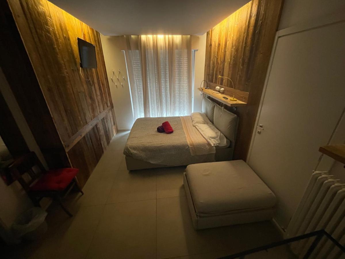 Smile Accomodation Aosta Exterior foto